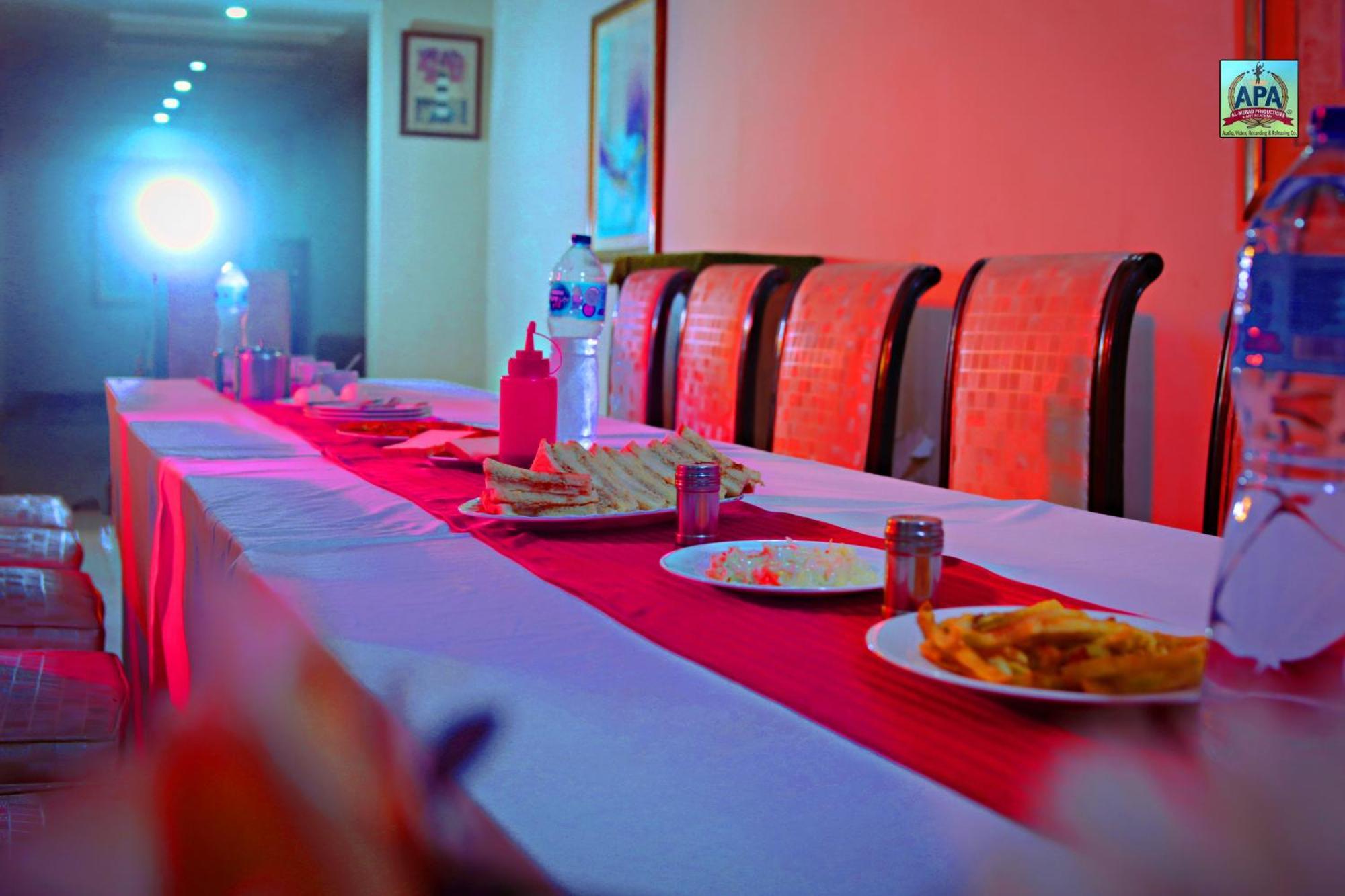 Quick Continental Hotel - Jail Road Lahore Exterior photo