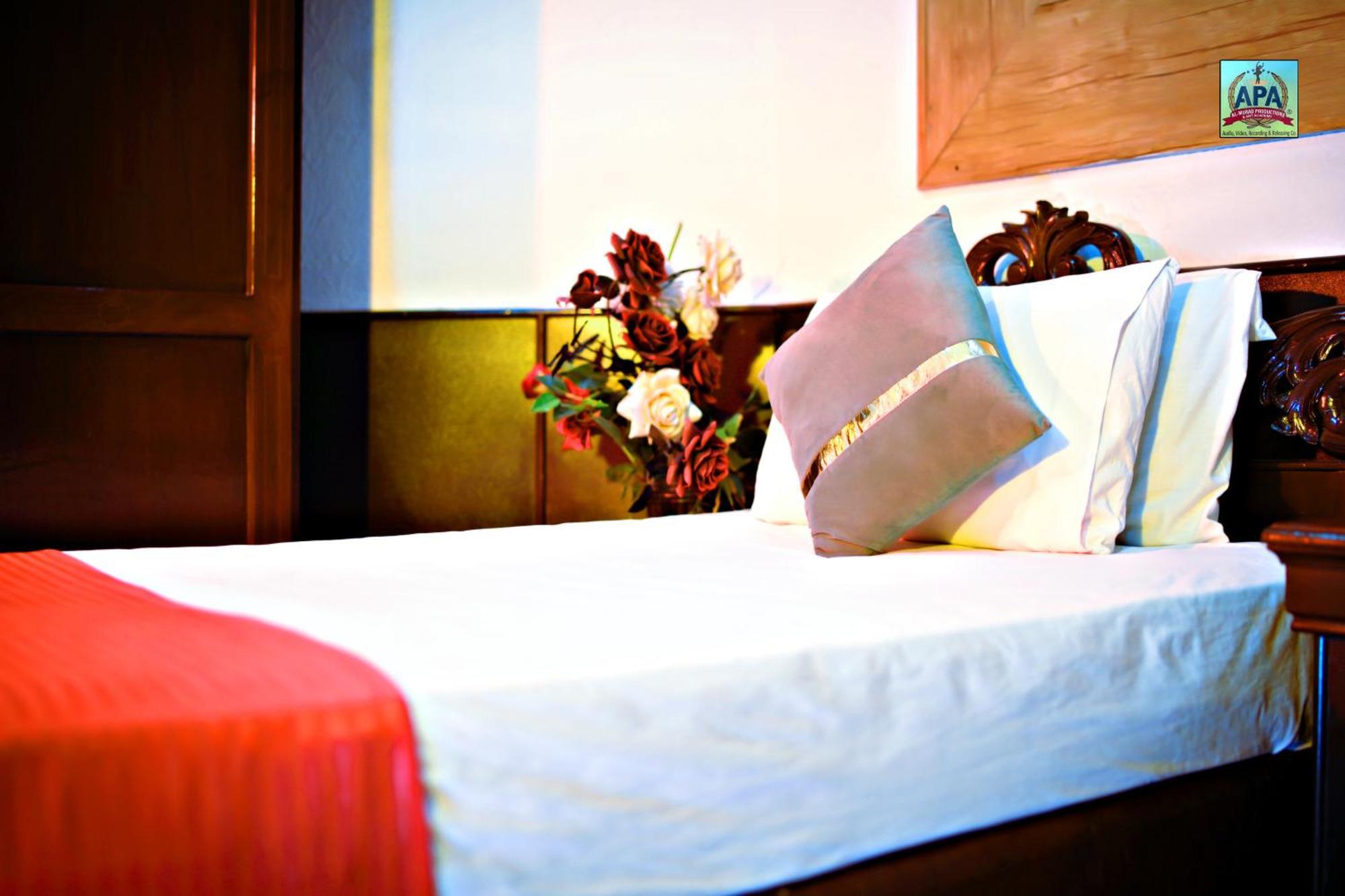 Quick Continental Hotel - Jail Road Lahore Exterior photo